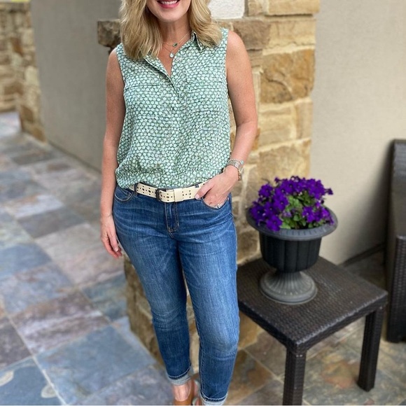 Cabi Shimmer Top (style 5910) - Picture 11 of 14